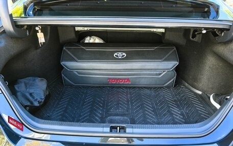 Toyota Camry, 2023 год, 3 300 000 рублей, 9 фотография
