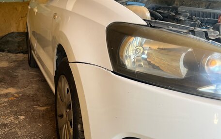 Volkswagen Polo VI (EU Market), 2012 год, 645 000 рублей, 2 фотография