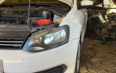 Volkswagen Polo VI (EU Market), 2012 год, 645 000 рублей, 4 фотография