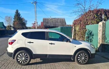 Nissan Qashqai, 2010 год, 820 000 рублей, 3 фотография