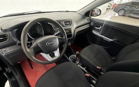 KIA Rio III рестайлинг, 2013 год, 595 000 рублей, 26 фотография