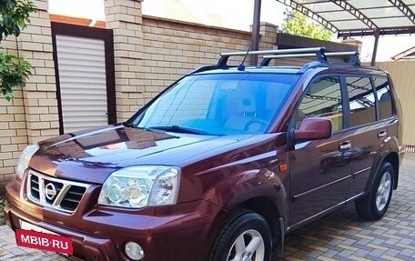 Nissan X-Trail, 2003 год, 300 000 рублей, 2 фотография