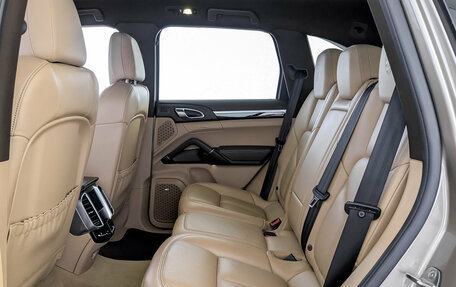 Porsche Cayenne III, 2016 год, 3 995 000 рублей, 12 фотография