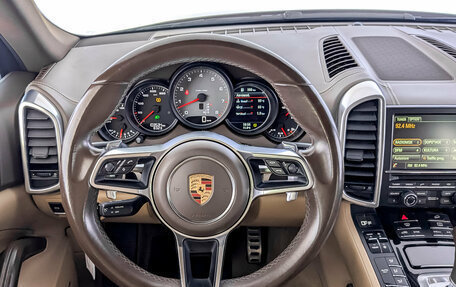 Porsche Cayenne III, 2016 год, 3 995 000 рублей, 22 фотография