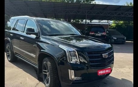 Cadillac Escalade IV, 2020 год, 6 000 000 рублей, 1 фотография