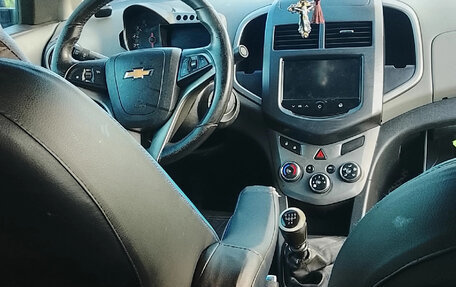 Chevrolet Aveo III, 2013 год, 700 000 рублей, 25 фотография