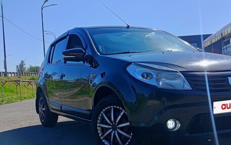 Renault Sandero I, 2011 год, 450 000 рублей, 1 фотография