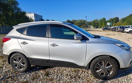 Hyundai ix35 I рестайлинг, 2013 год, 1 200 000 рублей, 2 фотография
