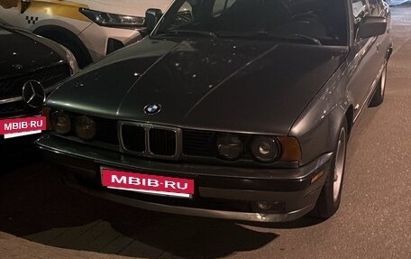 BMW 5 серия, 1988 год, 550 000 рублей, 5 фотография