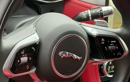 Jaguar F-Pace, 2021 год, 8 фотография