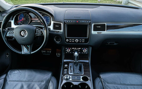 Volkswagen Touareg III, 2015 год, 2 797 000 рублей, 12 фотография