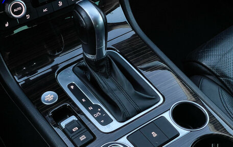 Volkswagen Touareg III, 2015 год, 2 797 000 рублей, 17 фотография