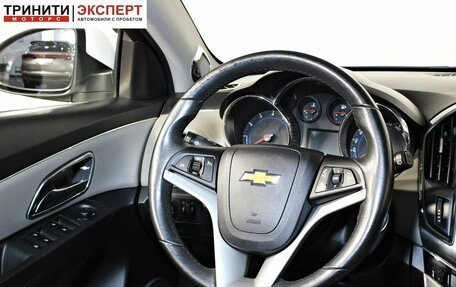 Chevrolet Cruze II, 2013 год, 997 000 рублей, 13 фотография