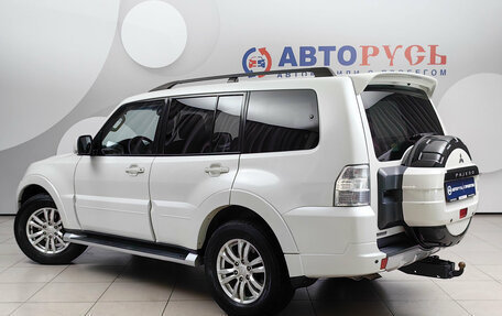 Mitsubishi Pajero IV, 2014 год, 2 299 000 рублей, 2 фотография