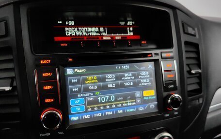 Mitsubishi Pajero IV, 2014 год, 2 299 000 рублей, 15 фотография