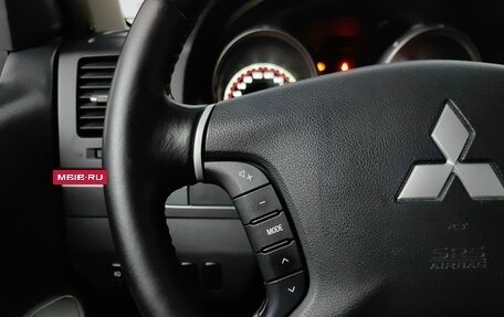 Mitsubishi Pajero IV, 2014 год, 2 299 000 рублей, 19 фотография
