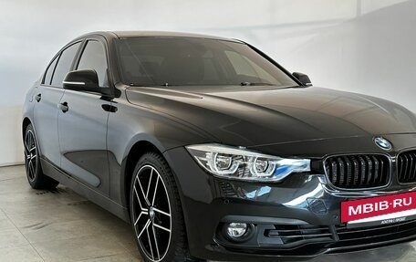 BMW 3 серия, 2016 год, 1 770 000 рублей, 15 фотография