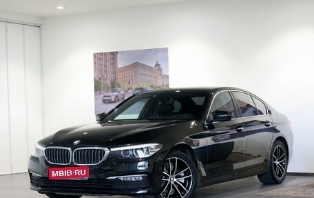 BMW 5 серия, 2018 год, 3 300 000 рублей, 1 фотография