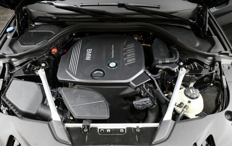 BMW 5 серия, 2018 год, 3 300 000 рублей, 26 фотография
