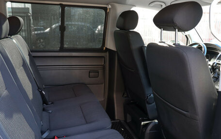 Volkswagen Caravelle T6 рестайлинг, 2019 год, 3 799 000 рублей, 10 фотография