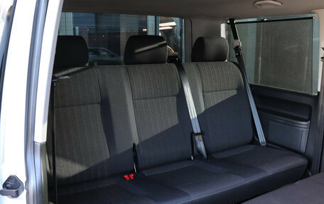 Volkswagen Caravelle T6 рестайлинг, 2019 год, 3 799 000 рублей, 11 фотография