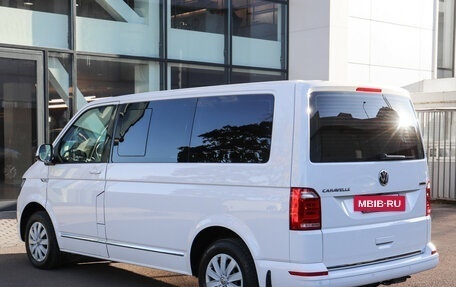 Volkswagen Caravelle T6 рестайлинг, 2019 год, 3 799 000 рублей, 6 фотография