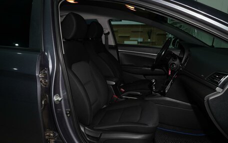 Hyundai Elantra VI рестайлинг, 2018 год, 1 228 000 рублей, 8 фотография