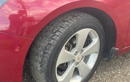 Chevrolet Cruze II, 2010 год, 680 000 рублей, 16 фотография