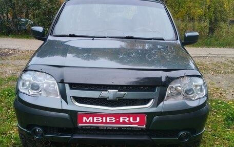 Chevrolet Niva I рестайлинг, 2013 год, 700 000 рублей, 1 фотография