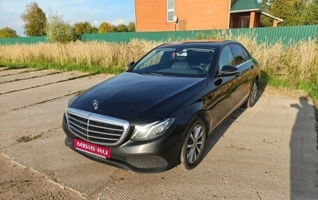 Mercedes-Benz E-Класс, 2019 год, 1 850 000 рублей, 1 фотография