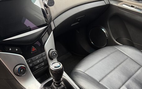 Chevrolet Cruze II, 2013 год, 950 000 рублей, 5 фотография