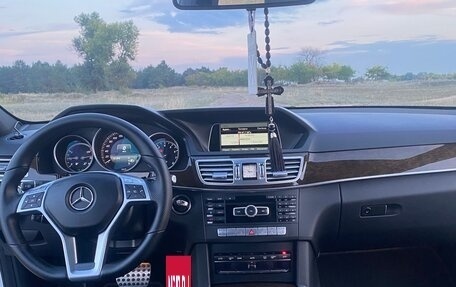 Mercedes-Benz E-Класс, 2013 год, 2 570 000 рублей, 9 фотография