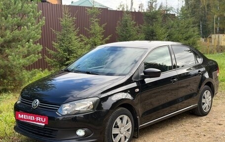 Volkswagen Polo VI (EU Market), 2012 год, 725 000 рублей, 3 фотография