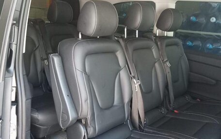 Mercedes-Benz V-Класс, 2019 год, 4 200 000 рублей, 11 фотография