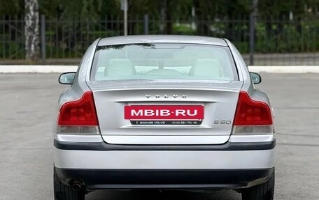 Volvo S60 III, 2001 год, 310 000 рублей, 8 фотография
