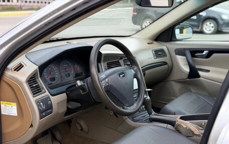 Volvo S60 III, 2001 год, 310 000 рублей, 17 фотография