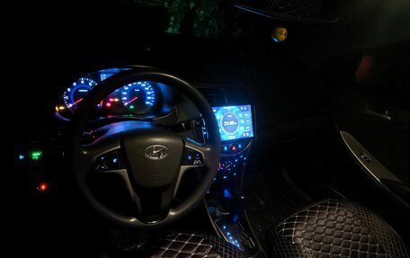 Hyundai Solaris II рестайлинг, 2016 год, 575 000 рублей, 5 фотография