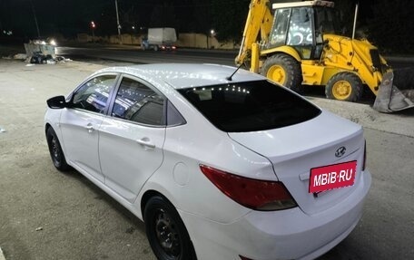 Hyundai Solaris II рестайлинг, 2016 год, 575 000 рублей, 13 фотография