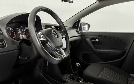 Volkswagen Polo VI (EU Market), 2018 год, 1 230 000 рублей, 15 фотография