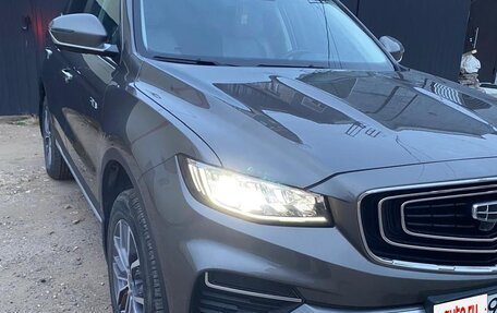 Geely Atlas, 2023 год, 2 300 000 рублей, 3 фотография