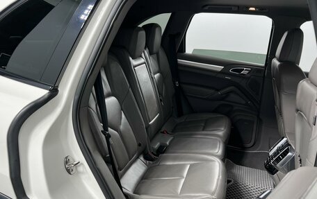 Porsche Cayenne III, 2010 год, 2 444 900 рублей, 7 фотография