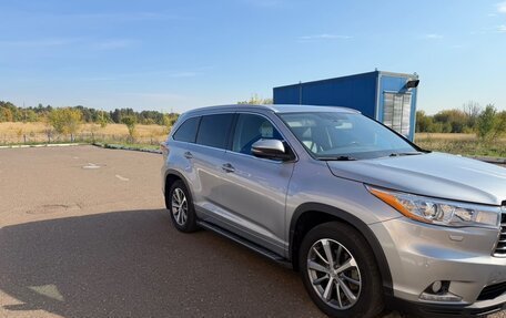 Toyota Highlander III, 2014 год, 2 790 000 рублей, 10 фотография