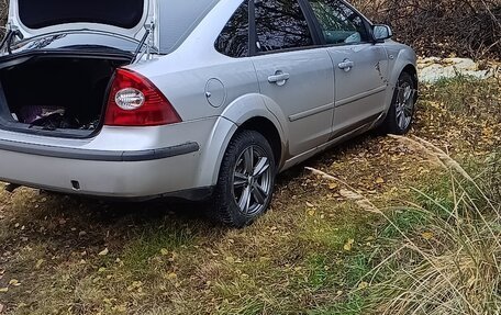 Ford Focus II рестайлинг, 2006 год, 240 000 рублей, 4 фотография