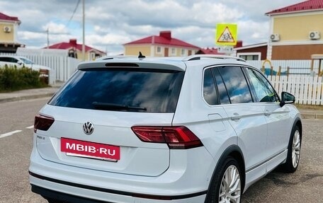 Volkswagen Tiguan II, 2019 год, 2 100 000 рублей, 4 фотография