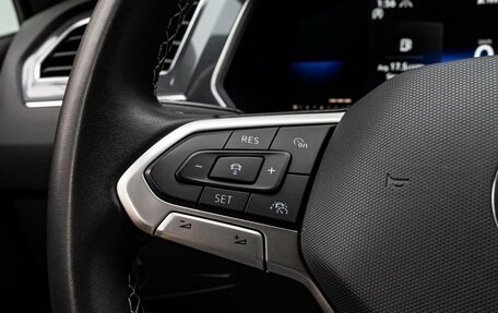 Volkswagen Tiguan II, 2021 год, 3 730 000 рублей, 15 фотография