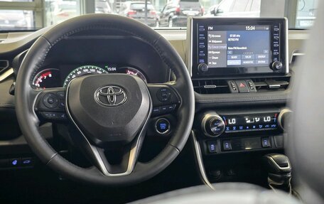 Toyota RAV4, 2020 год, 3 240 000 рублей, 20 фотография