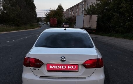 Volkswagen Jetta VI, 2013 год, 1 115 000 рублей, 3 фотография