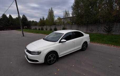 Volkswagen Jetta VI, 2013 год, 1 115 000 рублей, 12 фотография