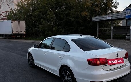 Volkswagen Jetta VI, 2013 год, 1 115 000 рублей, 9 фотография