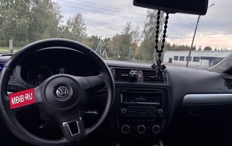 Volkswagen Jetta VI, 2013 год, 1 115 000 рублей, 16 фотография